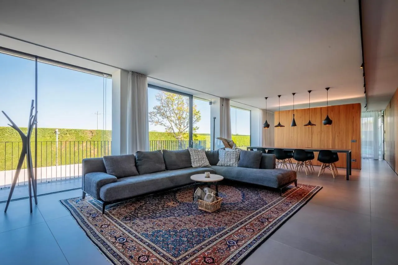 Luxury Villa Rubin With Jacuzzi Pool Gym & Spa Near Venice And Padua Arzergrande Italy